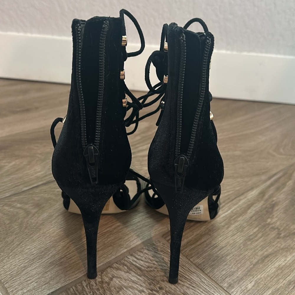 Aldo Somerly Lace Up Velvet heels - Picture 5 of 8